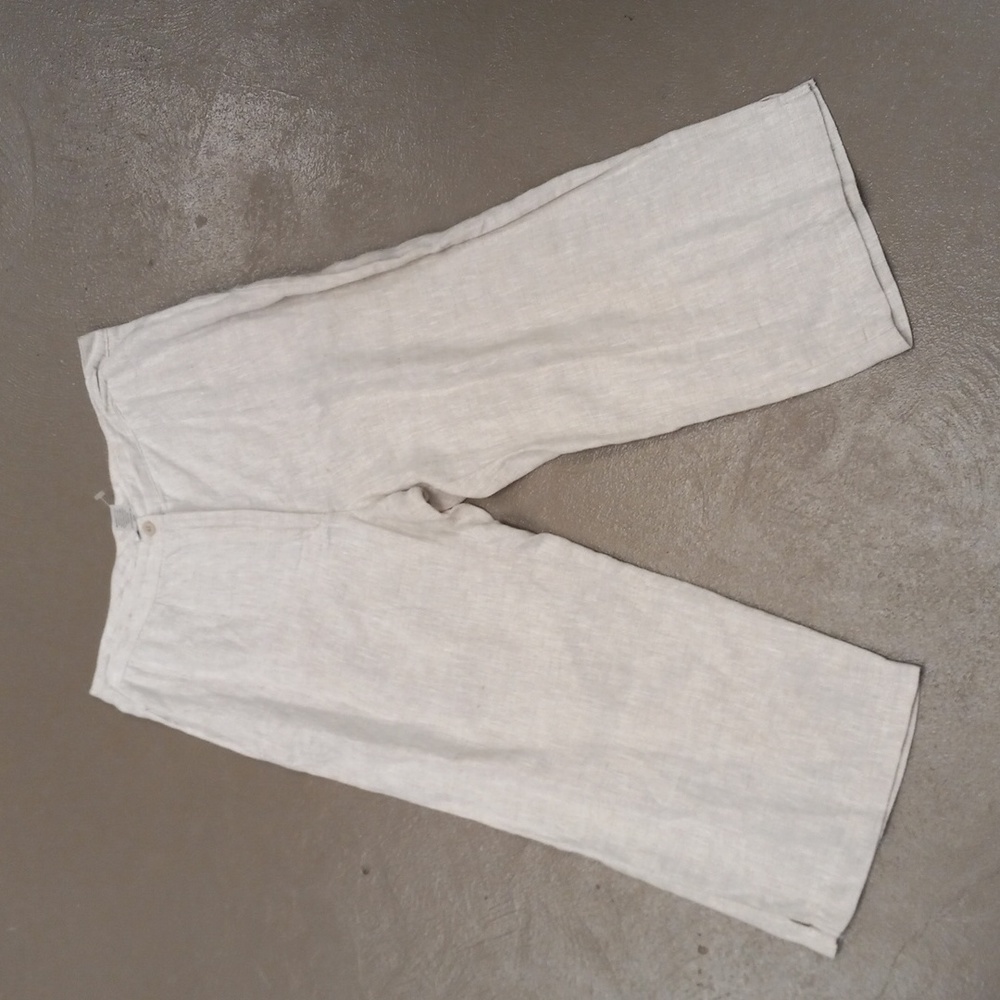 **VINTAGE**CRISTIAN TRAPANI OATMEAL COLORED 100% LINEN CAPRIS WITH POCKETS